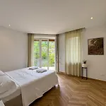 Casa Luce דירה *